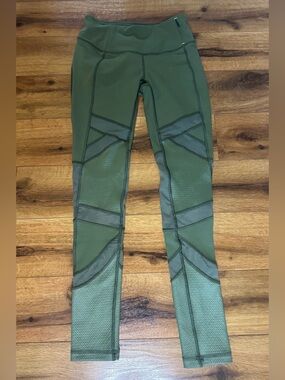 CALIA by Carrie Underwood Light Olive Green Workout Leggings